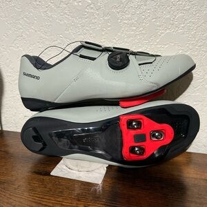 Shimano Men's Cycling Shoes - Gray and Red